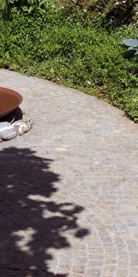 jangarten_Traditionshandwerk_Gartenbau_Bogenpflaesterung_Muri-Bern